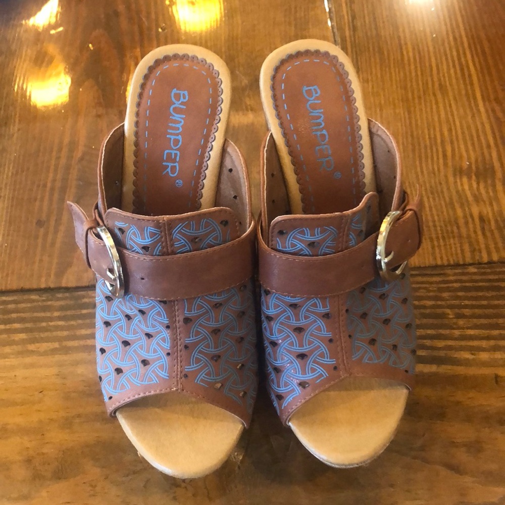 Super cute and surprisingly comfy!